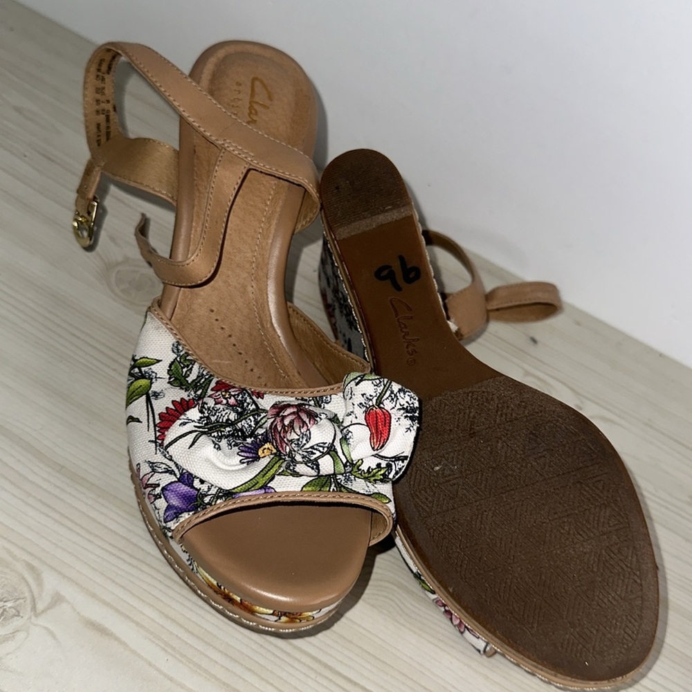 CLARKS WOMAN SHOES - Picture 2 of 5
